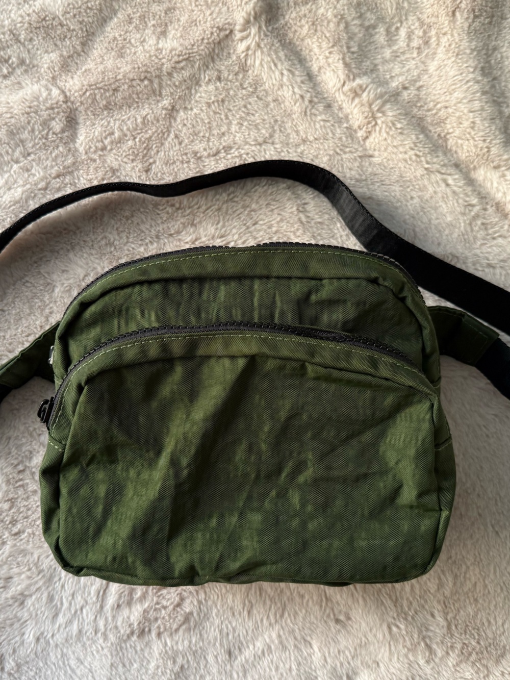 BAGGU Fanny Pack Bay Laurel - Picture 3 of 11